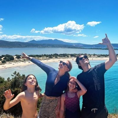 Ρέβη-Τότσικας: Οι διακοπές στη Μάνη και οι οικογενειακές φωτό που θα σε κάνουν να ζηλέψεις