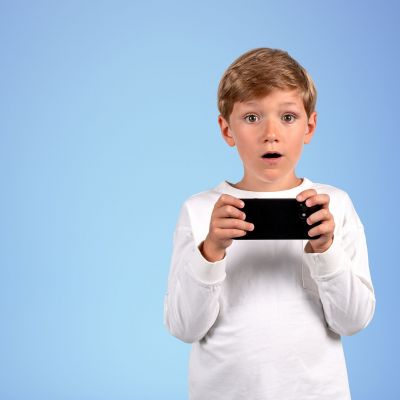 Τα παιδιά λένε τα μυστικά τους στην Τεχνητή Νοημοσύνη:Γιατί δεν μιλούν σε εμάς και τους φίλους τους;