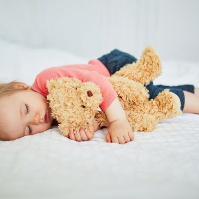 Πόσες ώρες πρέπει να κοιμούνται τα παιδιά 2 ετών;