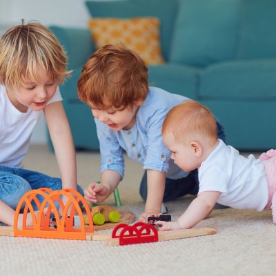 Επιβίωση με παιδιά στο σπίτι όταν έχει 40°C έξω - Ο απόλυτος οδηγός