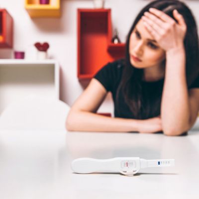 Υπογονιμότητα και κατάθλιψη: Πώς συνδέονται και πώς να τα αντιμετωπίσετε