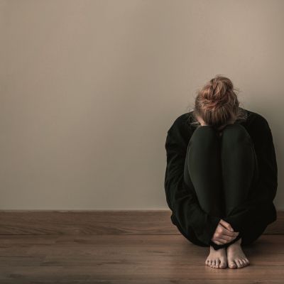 Μητέρα με διπολική διαταραχή: Αντιμετωπίζοντας τις προκλήσεις στην οικογένεια