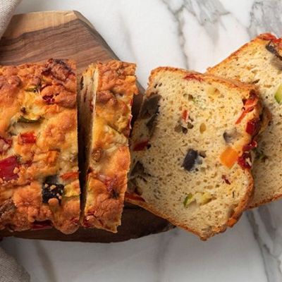 Τι να πάρετε μαζί σας στη θάλασσα; Κέικ με γιαούρτι και ψητά λαχανικά