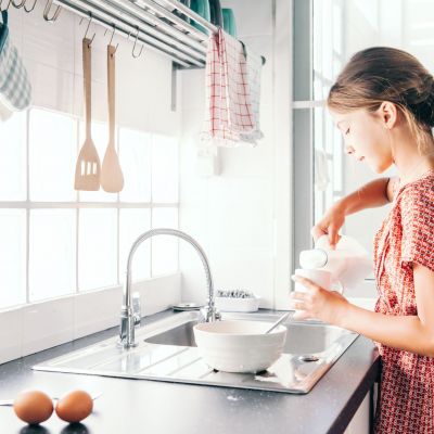 10 καλοκαιρινές ιδέες για μεσημεριανό που τα παιδιά μπορούν να ετοιμάσουν μόνα τους