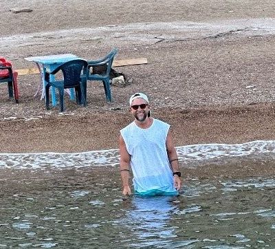 Γιάννης Βαρδής: Το τρυφερό flashback με τον γιο του από τις οικογενειακές διακοπές στη Ρόδο