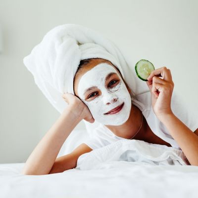 Πώς αλλάζει η ρουτίνα ομορφιάς για τους έφηβους και ποιος είναι ο ρόλος του TikTok;