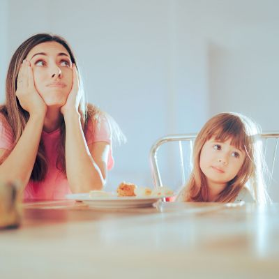 Τι να κάνετε όταν το παιδί σας δεν τρώει σχεδόν τίποτα στις διακοπές