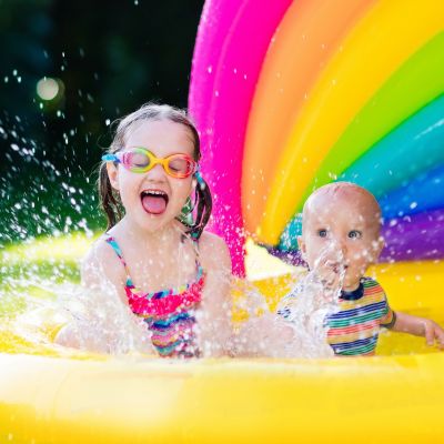 Δεν πάτε διακοπές φέτος; 5 τρόποι να περάσετε όμορφα με την οικογένειά σας