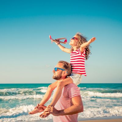 Αύγουστος στην Αθήνα με παιδιά: Εκδηλώσεις, παραλίες και βόλτες κάτω από το φως της πανσελήνου