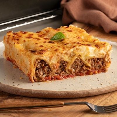 Κανελόνια με κιμά και μπεσαμέλ: Μια λαχταριστή συνταγή του Άκη
