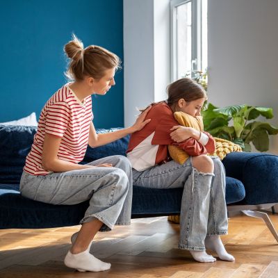 Γιατί η εφηβεία είναι γεμάτη με άγχος; 5 τρόποι να βοηθήσετε το παιδί σας να το ξεπεράσει