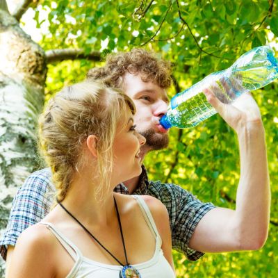 Τα πλαστικά απειλούν τη γονιμότητα, προειδοποιούν οι επιστήμονες