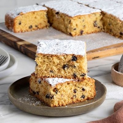 Αφράτη φανουρόπιτα που δεν τρίβεται