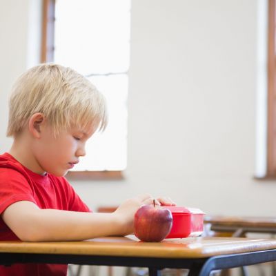 Lunchbox shaming: Μήπως τα παιδιά σας ντρέπονται για το κολατσιό τους στο σχολείο;