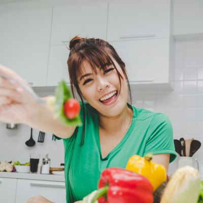 7 τρόποι να επαναφέρετε τη διατροφική σας ρουτίνα μετά τις καλοκαιρινές διακοπές