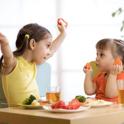 Το πιάτο της σωστής παιδικής διατροφής: Ένας πρακτικός οδηγός για κάθε γονιό