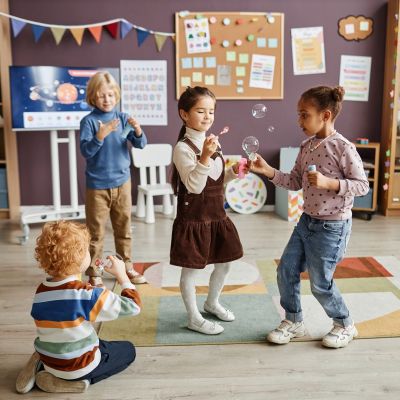 Πώς να κάνετε τη μάθηση διασκεδαστική για τα παιδιά με διαδραστικές δραστηριότητες