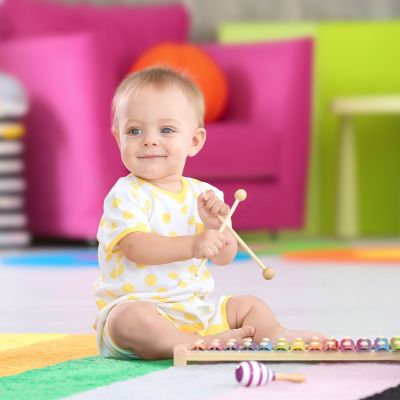 Αυτή η απλή καθημερινή συνήθεια ενισχύει τον εγκέφαλο του μωρού σας