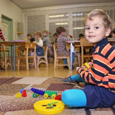 Βρεφονηπιακοί και παιδικοί σταθμοί: Αύξηση των εισοδηματικών ορίων για πολύτεκνες οικογένειες