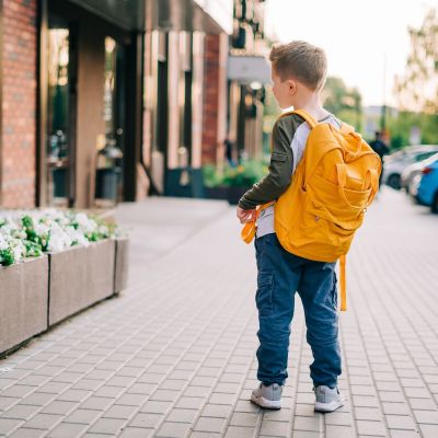 3 τρόποι να βοηθήσετε τα παιδιά σας να έχουν μια υγιή σχολική χρονιά