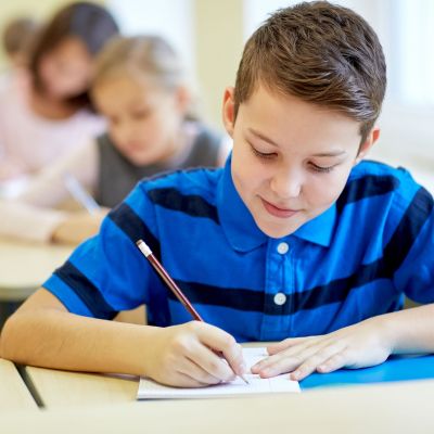 Μικρομάθηση: Τι είναι και πώς βοηθάει στην κατανόηση των σχολικών μαθημάτων;