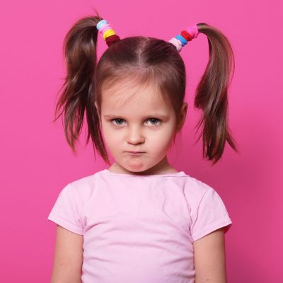 Πώς τα μαλλιά του παιδιού μπορούν να αποκαλύψουν το χρόνιο στρες και το άγχος του – Έρευνα εξηγεί