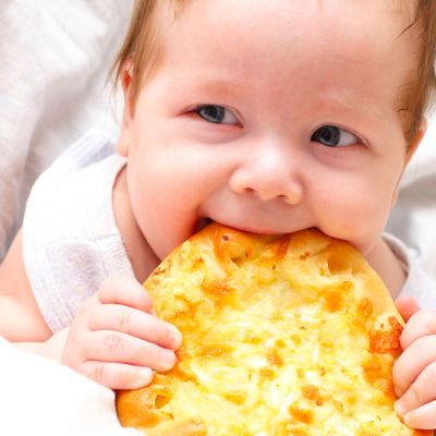 Πίτσα για βρέφη 10 μηνών και πάνω με ζύμη γλυκοπατάτας