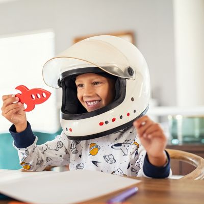 Πώς να δημιουργήσετε ένα χώρο παιχνιδιού που καλλιεργεί την περιέργεια του παιδιού