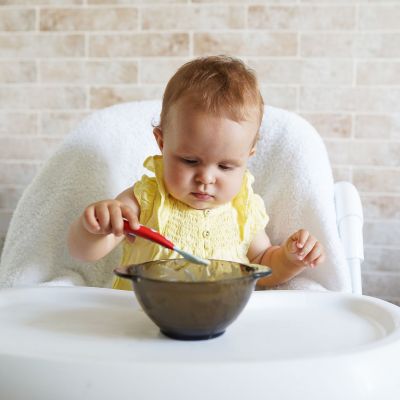 Το παιδί μου πίνει μόνο γάλα και δεν τρώει - Είναι φυσιολογικό;