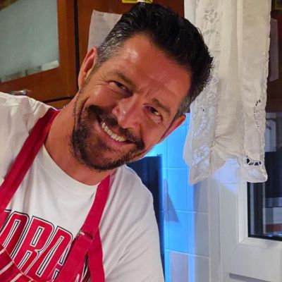 Απόστολος Ρουβάς: Ο Αλκίνοος δείχνει τις μαγειρικές του ικανότητες και κλέβει τις εντυπώσεις