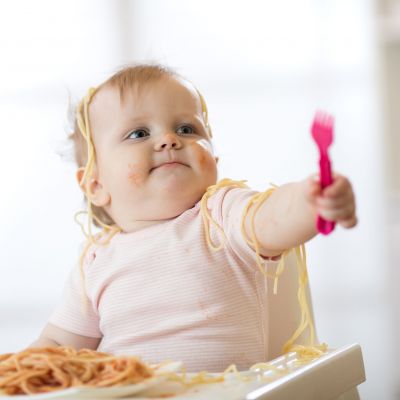 Πότε τα μωρά μπορούν να φάνε ζυμαρικά;