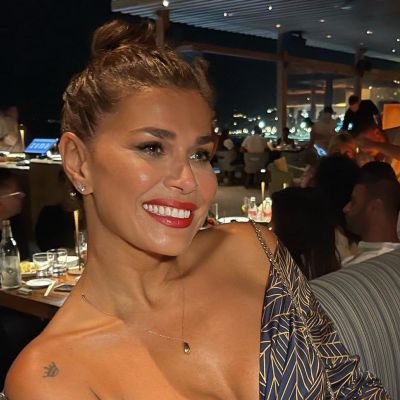 Νεσχάν Μουλαζίμ: Η κόρη της φοράει τα πλεκτά παπουτσάκια που είχε κρατήσει η μητέρα της