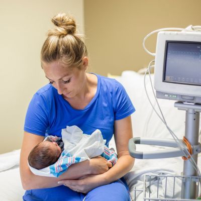 Πρόωρος τοκετός: Πώς να προετοιμαστείς ψυχολογικά και πρακτικά