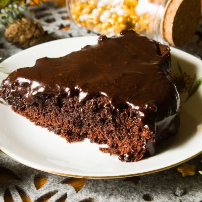 Υγιεινή σοκολατόπιτα χωρίς αλεύρι, ζάχαρη ή λάδι