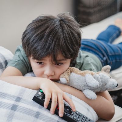 9 σημάδια ότι είσαι πολύ σκληρός με το παιδί σου, σύμφωνα με ψυχολόγους