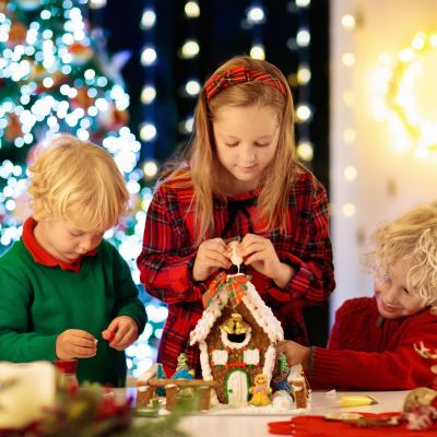 25 χριστουγεννιάτικες οικογενειακές δραστηριότητες που θα «φωτίσουν» κάθε μέρα του Δεκέμβρη