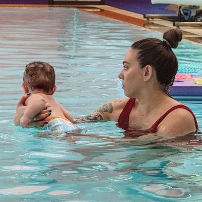 «Ocean child»: Η Ευρυδίκη Βαλαβάνη αποκαλύπτει την αγάπη του μωρού της για το νερό