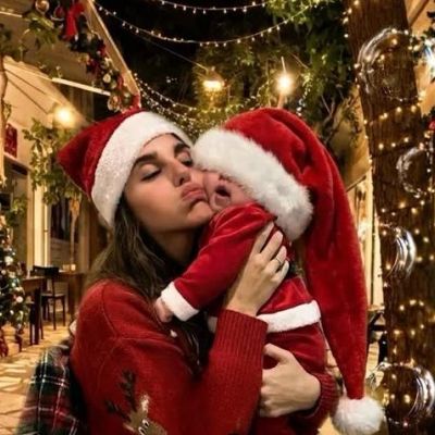 Παυλίνα Βουλγαράκη: Το τραγούδι που θα αφιερώσουν όλες οι μαμάδες στα μωρά τους τα Χριστούγεννα