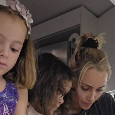 Βασιλική Μιλλούση: Η χειροτεχνία της Λένιας και της Σοφίας είναι το τέλειο χριστουγεννιάτικο project