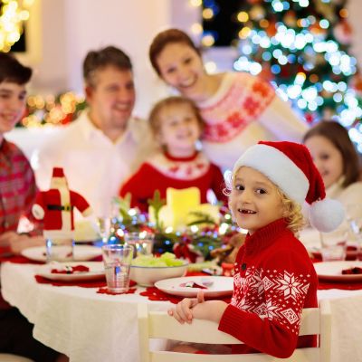 Παιδιά και φαγητό στις γιορτές: Πώς να αποφύγετε τις τοξικές συζητήσεις για δίαιτες