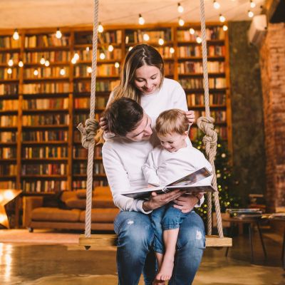 10 tips για να περάσετε όμορφες στιγμές με την οικογένειά σας τα Χριστούγεννα