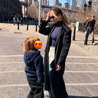 «Μετράτε κι εσείς την πατούσα του παιδιού σας;» – Η τρυφερή ανάρτηση της Δούκισσας Νομικού