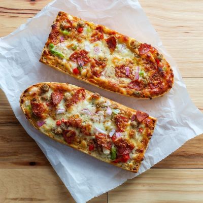 Πίτσα με γαλλική μπαγκέτα σε 20 λεπτά - Η λύση για μαμάδες χωρίς χρόνο