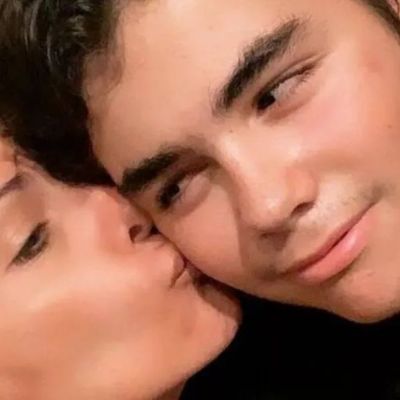 Η Δέσποινα Βανδή δεν μπορεί να αντισταθεί στα μελομακάρονα του γιου της:«Γιώργο, έχουμε καταστραφεί»