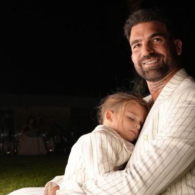 Δημήτρης Αλεξάνδρου: Πώς περνά μια μέρα στο σπίτι με τον γιο του, τον Πάρη