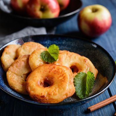 Pancakes με μήλα: Το ιδανικό πρωινό για όλη την οικογένεια