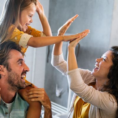 7 τρόποι που οι ευαίσθητοι γονείς συνδέονται με τα παιδιά τους