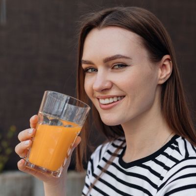 Χυμός καρότου: Ο φυσικός σύμμαχος της μαμάς για ενέργεια και γερό ανοσοποιητικό