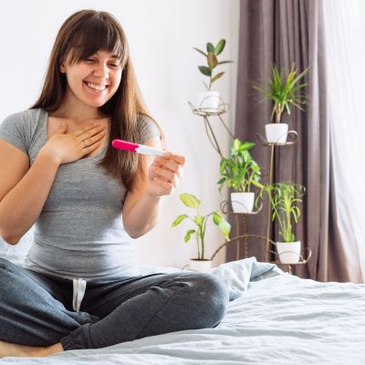 Μόλις ανακάλυψες ότι είσαι έγκυος; 8 βήματα για να ξεκινήσεις σωστά την εγκυμοσύνη σου