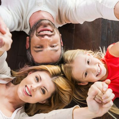 Μεγαλώνοντας μοναχοπαίδι: 12 χαρακτηριστικά και 7 συμβουλές για γονείς